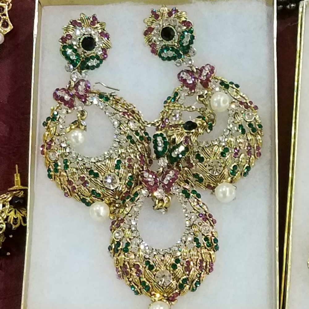 Earrings set
